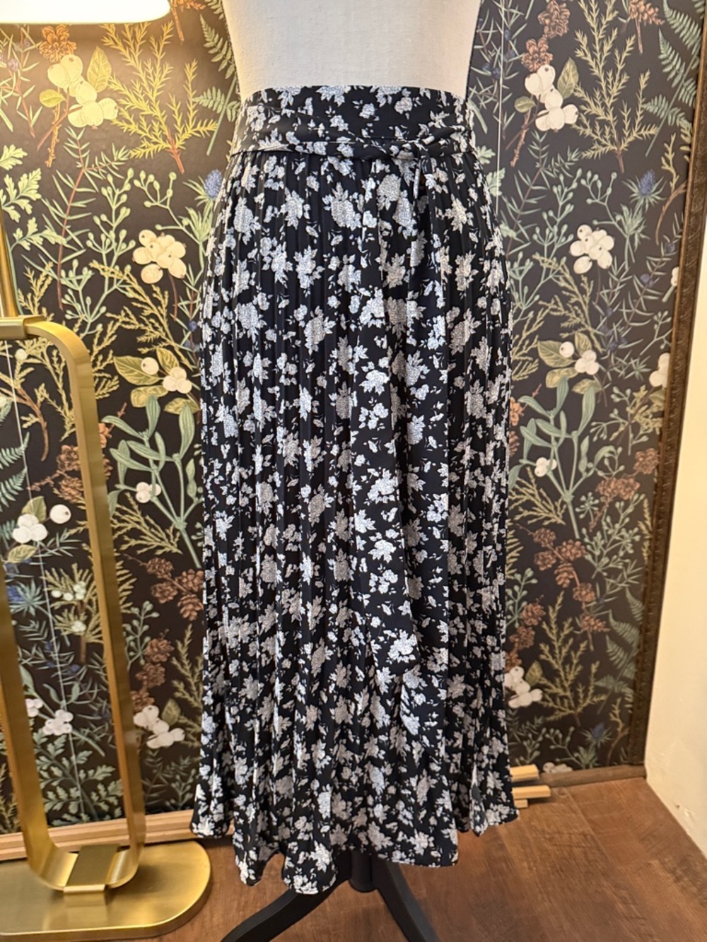 Black and White Floral Pleated Midi Skirt